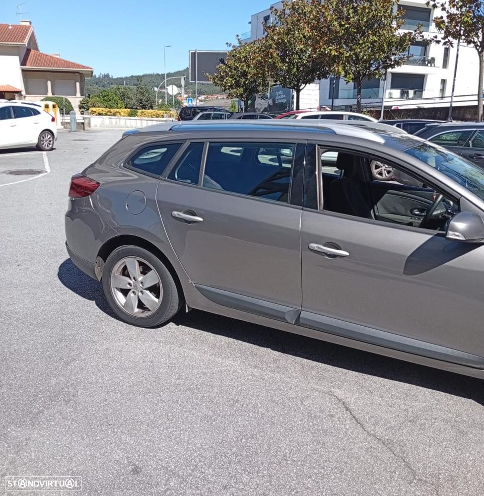 Renault Mégane Sport Tourer - 3
