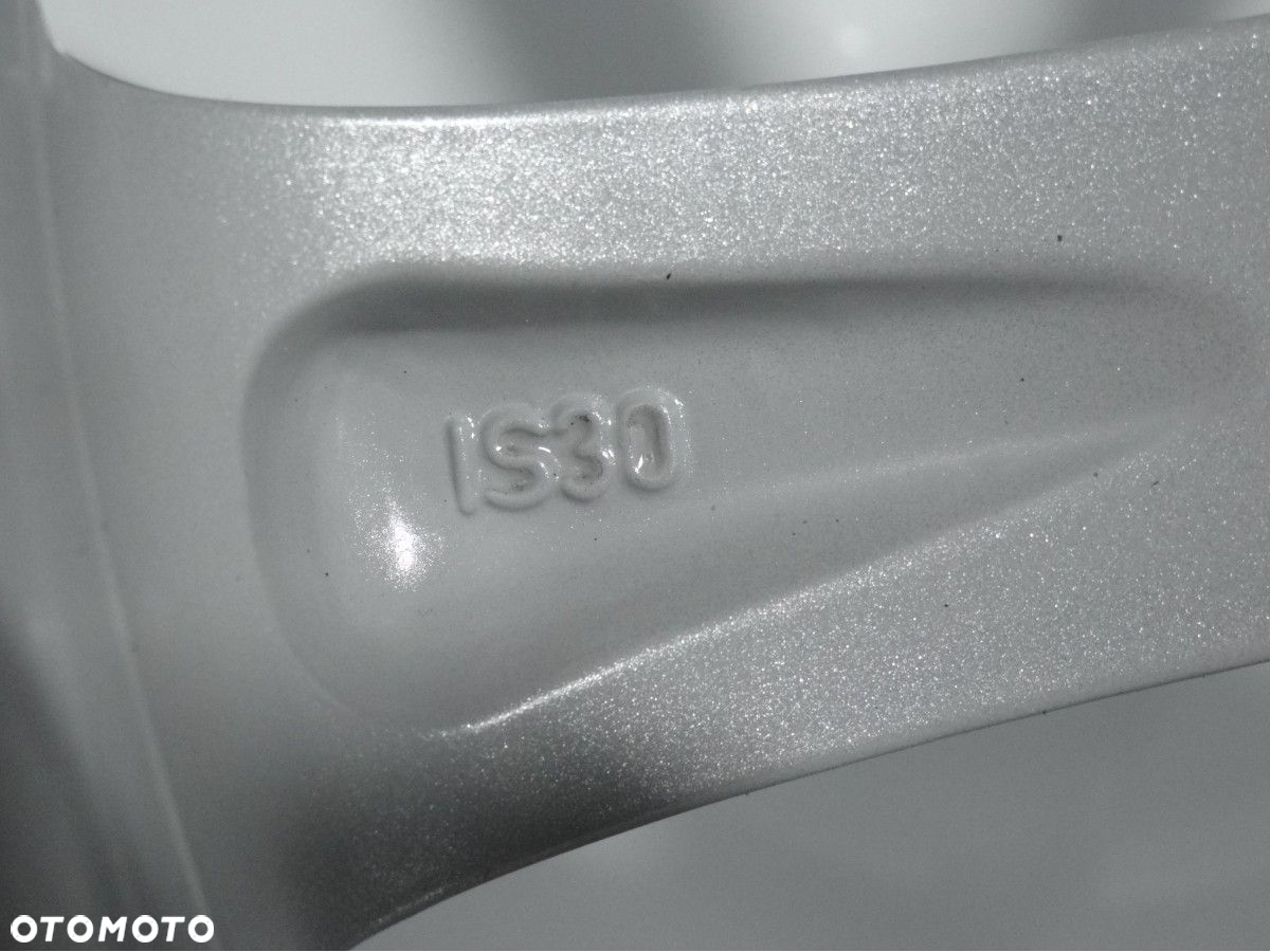 Koła zimowe BMW  18" 5 G30 G31 8 G14 G15 G16 - 2