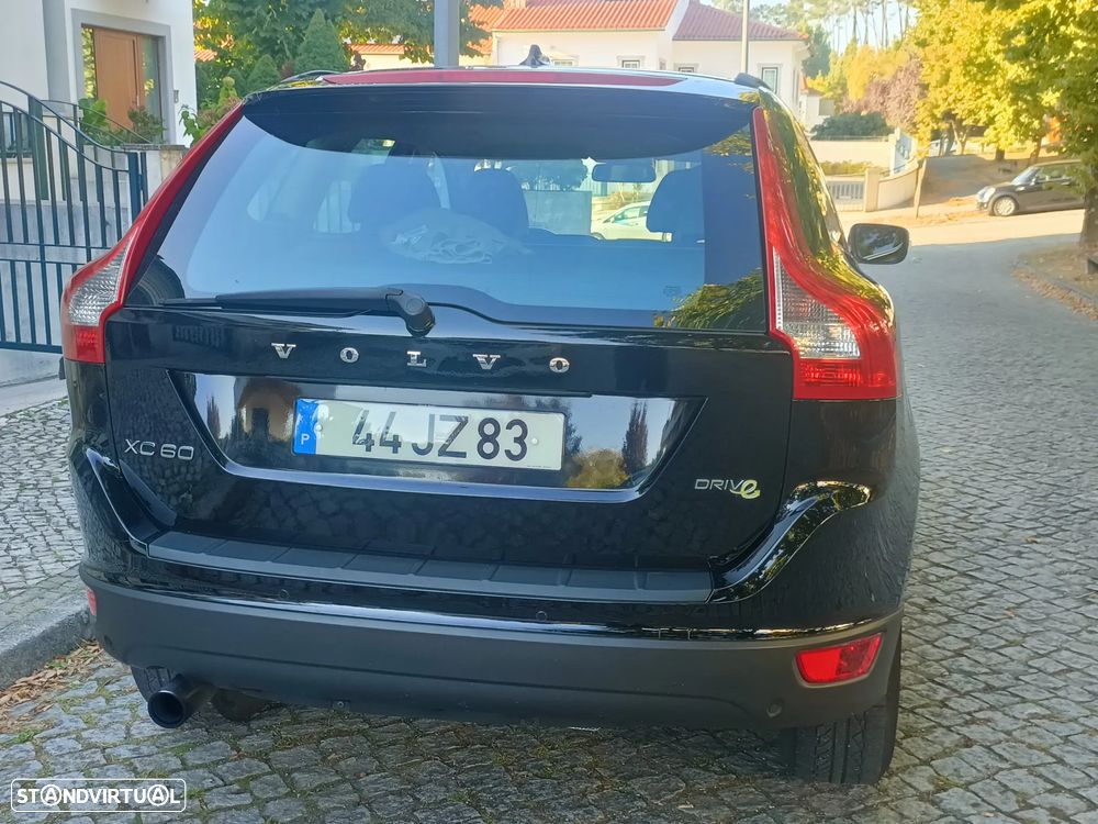 Volvo XC 60 2.0 D3 Drive - 2