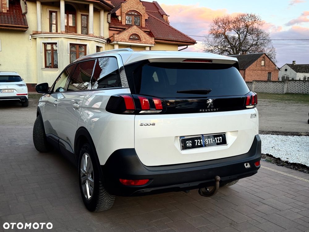 Peugeot 5008 - 13