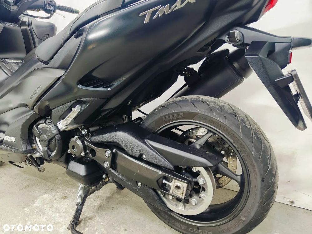 Yamaha Tmax - 22