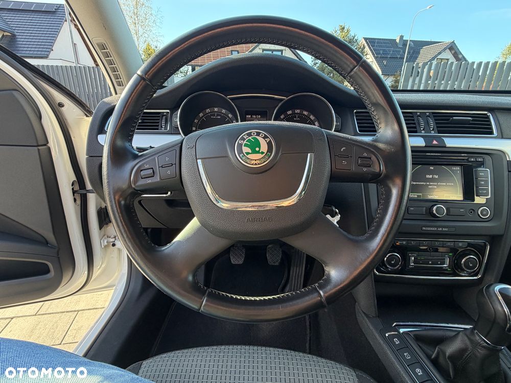 Skoda Superb 2.0 TDI Elegance - 12