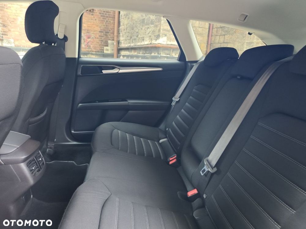 Ford Mondeo 2.0 EcoBlue Business Edition - 27