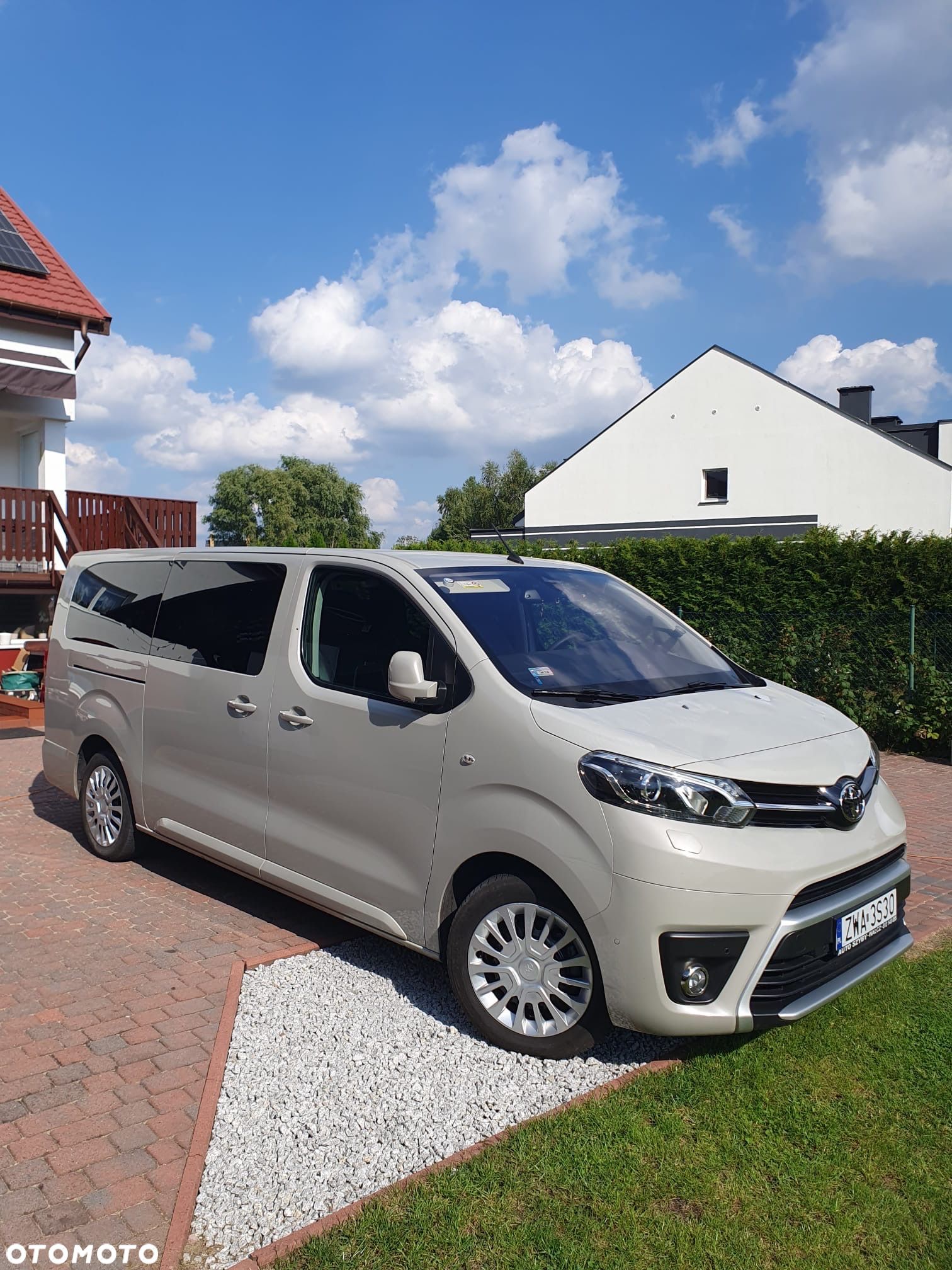 Toyota ProAce 2.0 D-4D Long 3,0t Mobilny Life - 1