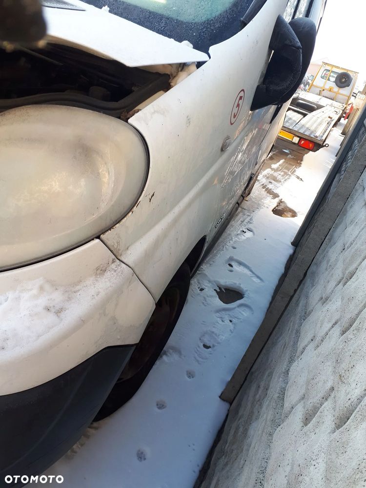 RENAULT TRAFIC II LIFT 06-14 2.0 DCI ZDERZAK PRZÓD PRZEDNI KOMPLETNY - 8