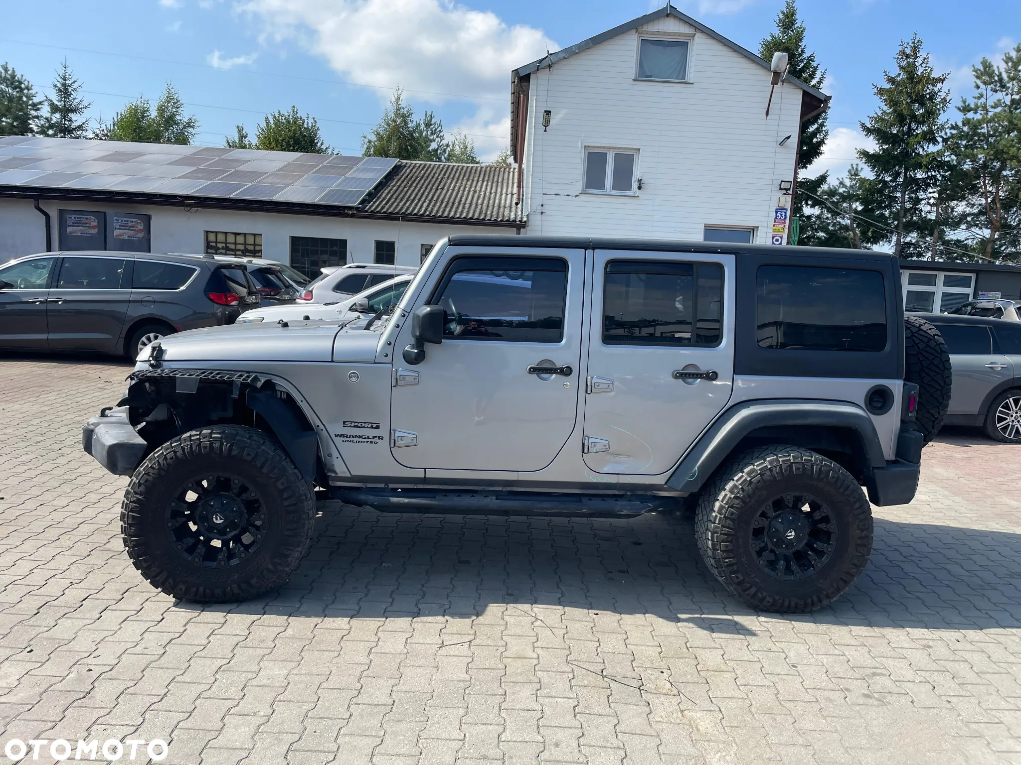 Jeep Wrangler - 3