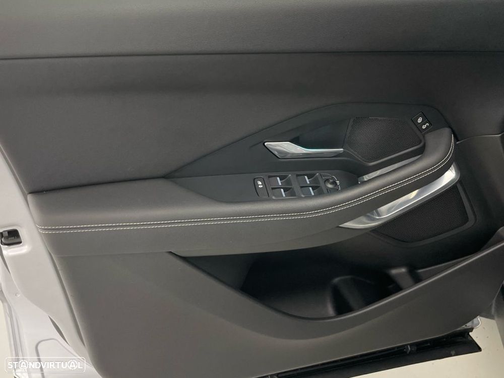 Jaguar E-Pace 2.0 i4D S AWD - 17