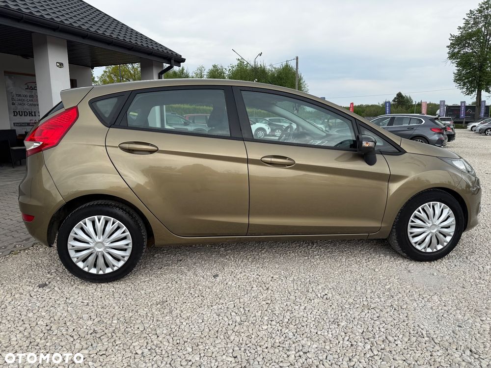 Ford Fiesta 1.25 Gold X EU5 - 12