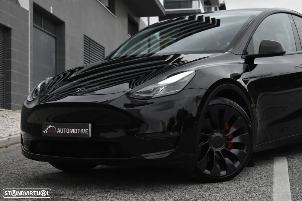 Tesla Model Y Performance Tração Integral - 3