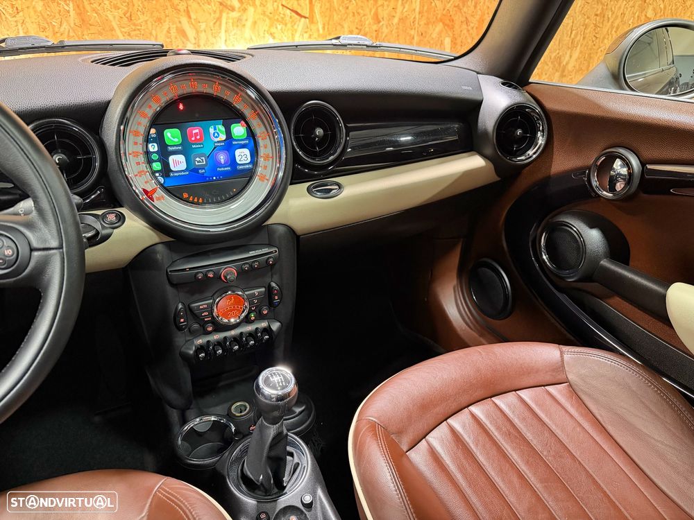 MINI Clubman Cooper D - 11