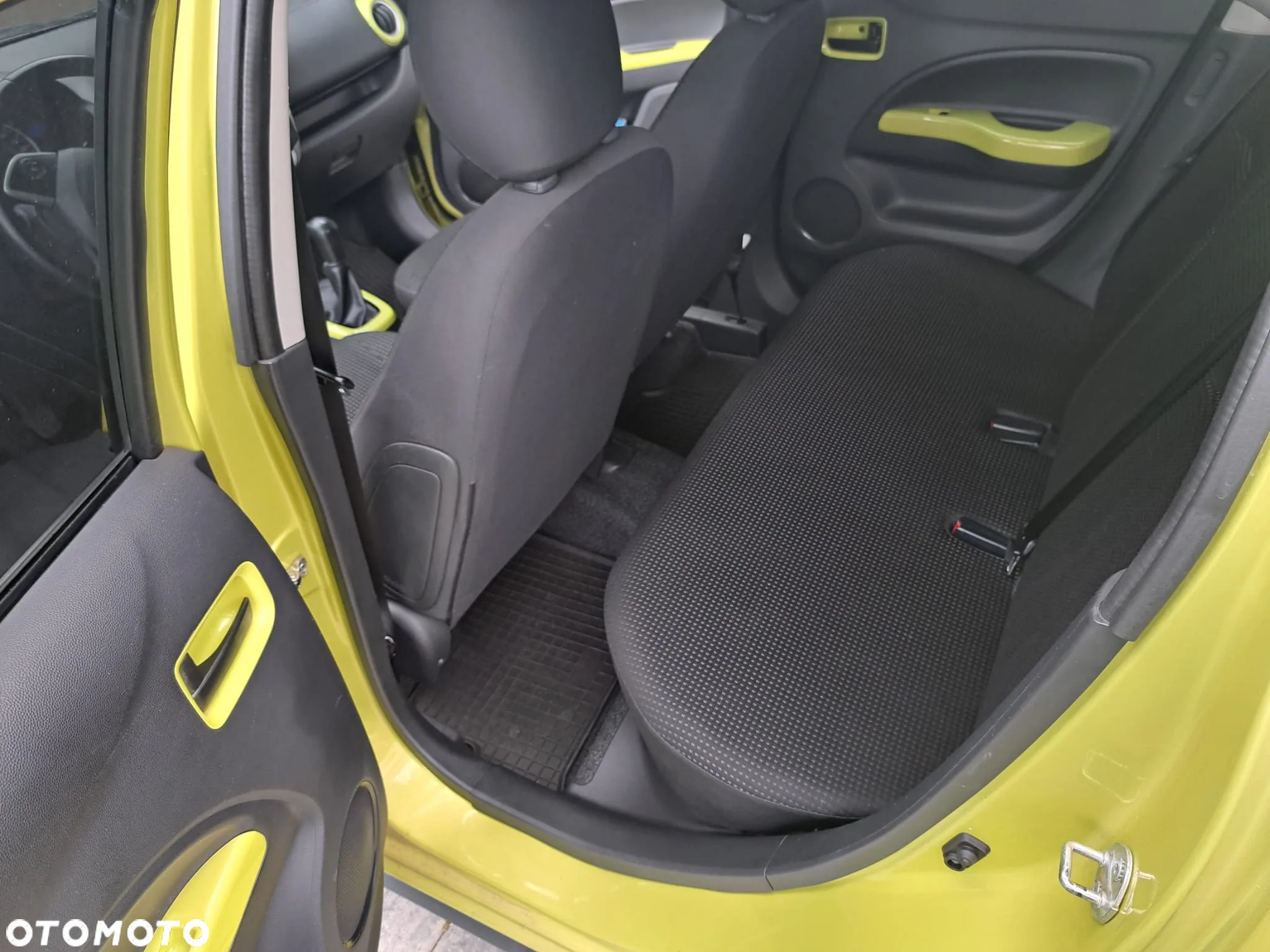 Mitsubishi Space Star 1.2 Intense - 5