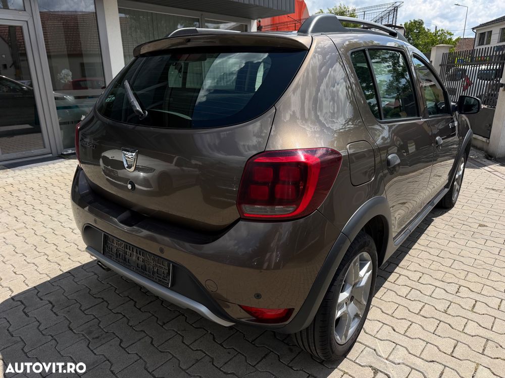 Dacia Sandero Stepway 0.9 TCe - 9
