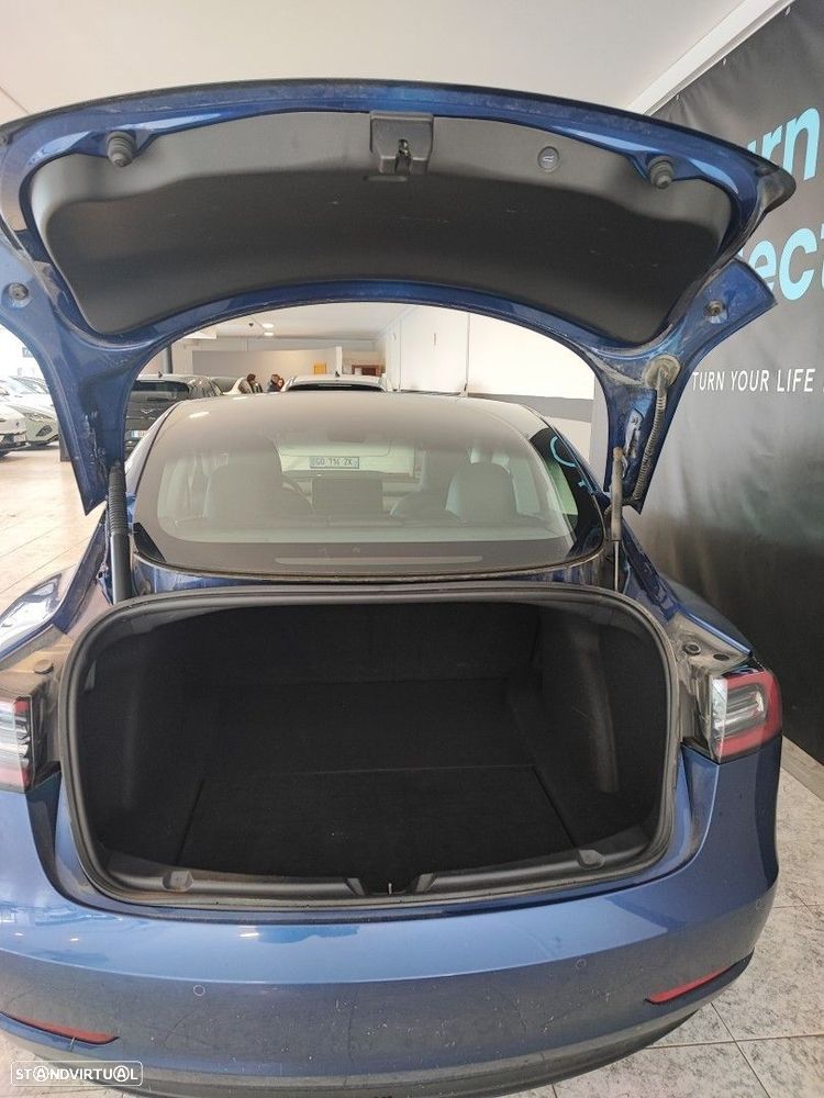 Tesla Model 3 Standard Range Plus RWD - 6
