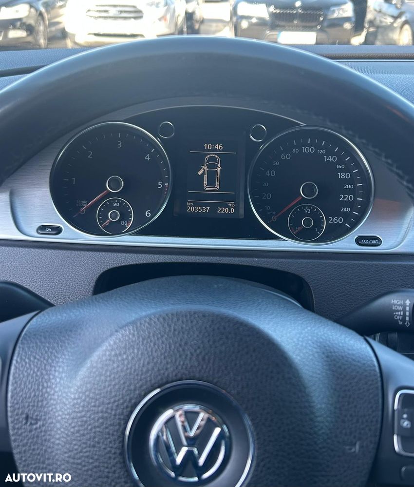 Volkswagen Passat 2.0 TDI 4Motion BlueMotion Technology Highline DSG - 7