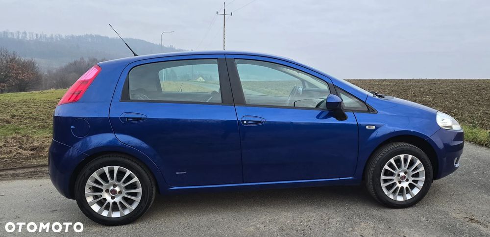 Fiat Punto 1.4 16V Emotion - 8