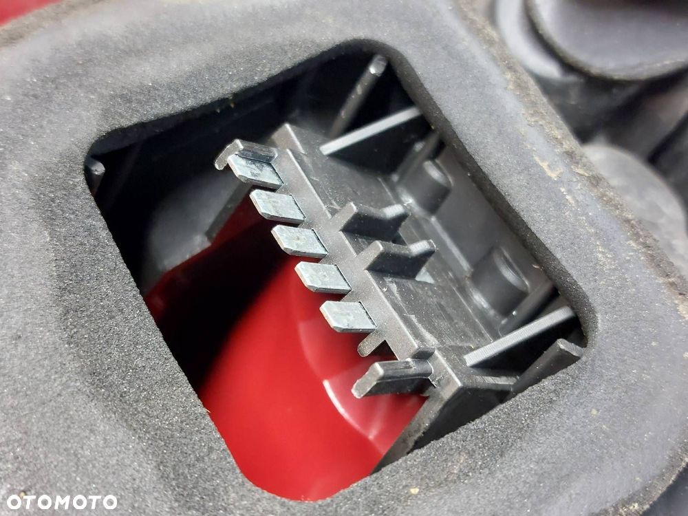 LAMPA LEWY TYŁ + WKŁAD OPEL CORSA D 13186350 89037853 - 8