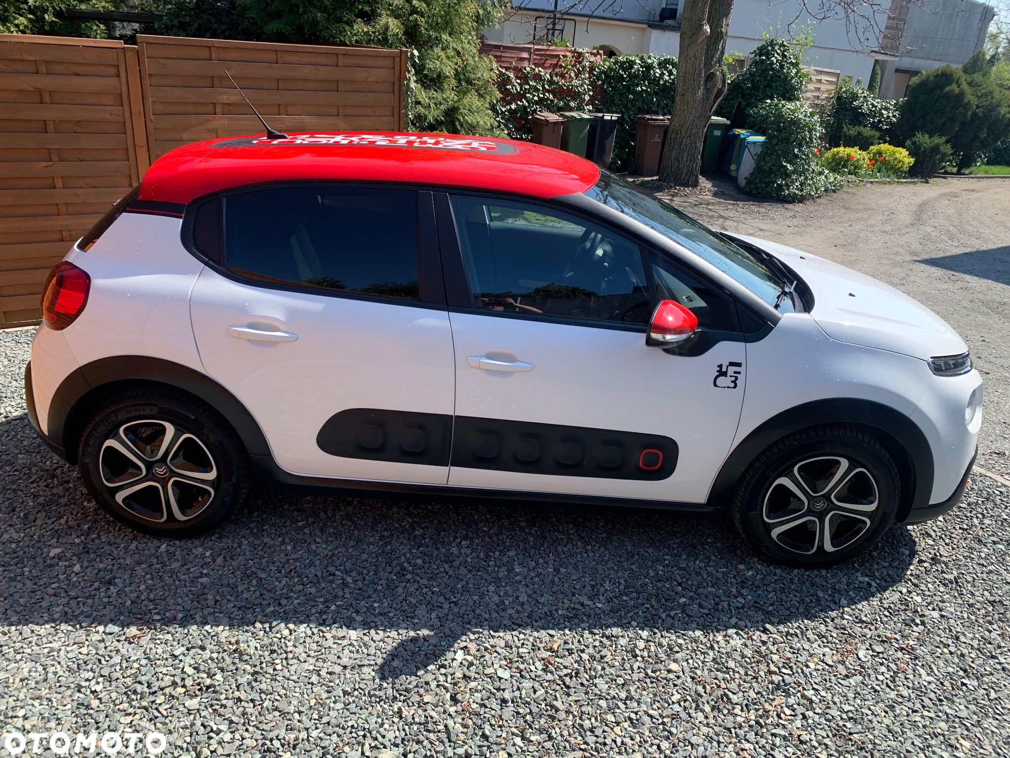 Citroën C3 1.2 PureTech Shine - 6