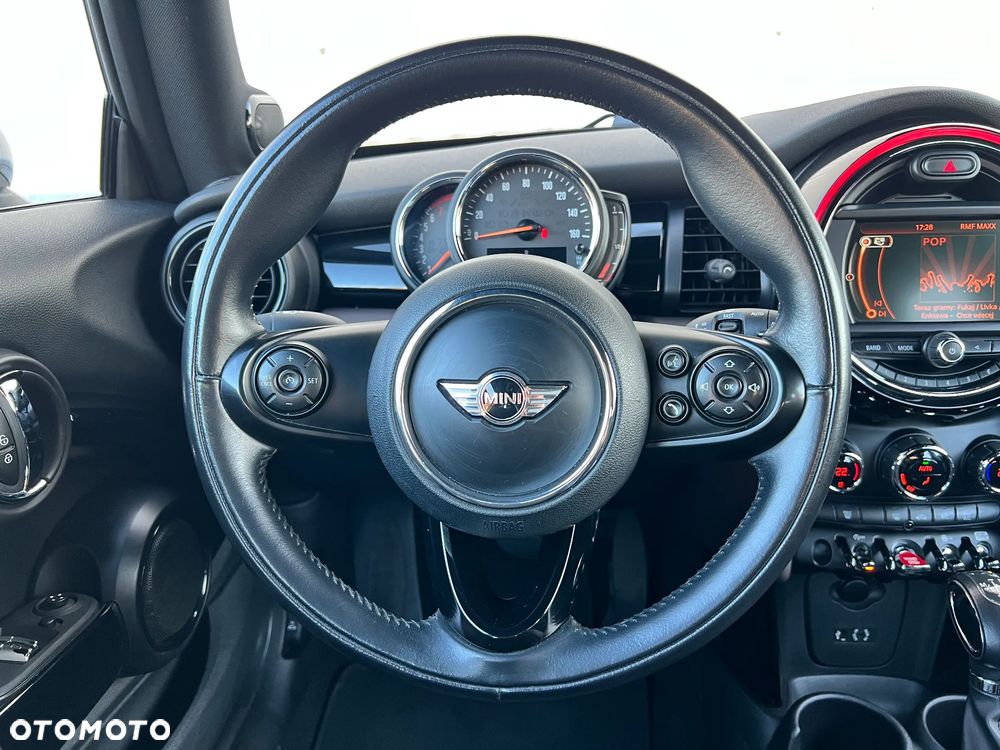 MINI Cooper S Sport-Aut - 17