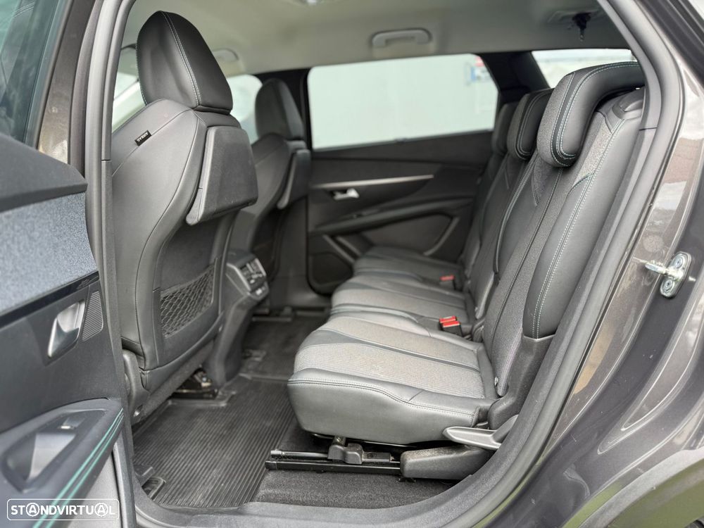 Peugeot 5008 1.5 BlueHDi Allure Pack EAT8 - 22