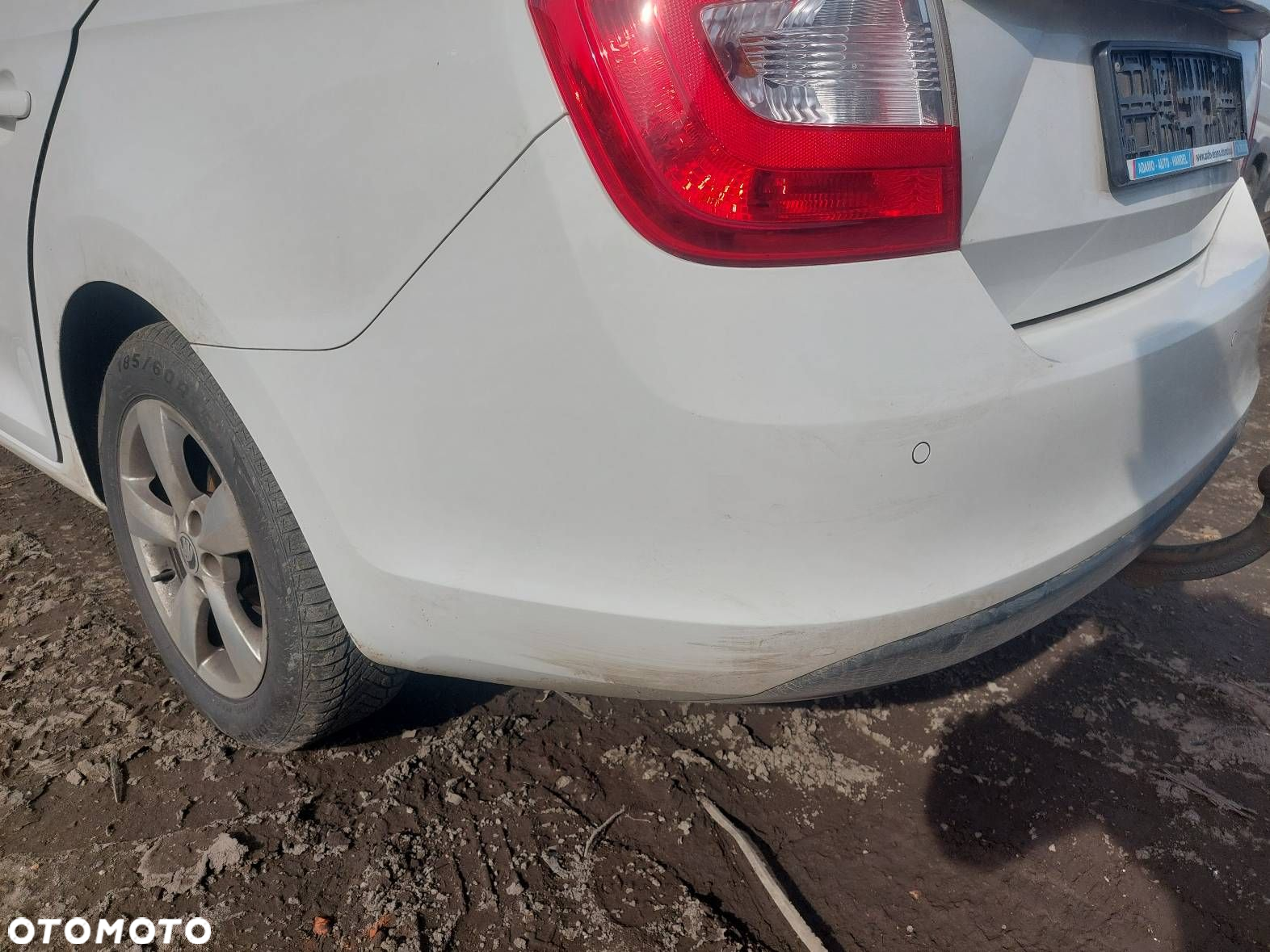 KOMPLETNY TYŁ KLAPA ZDERZAK LAMPA SKODA RAPID I LF9B - 6