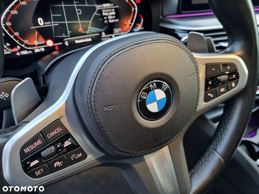 BMW Seria 5 520d xDrive MHEV M Sport sport - 22