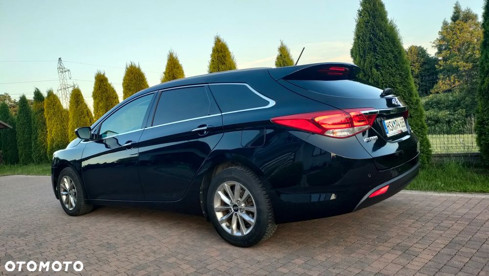Hyundai i40 Kombi 1.7 CRDi DCT Style - 17