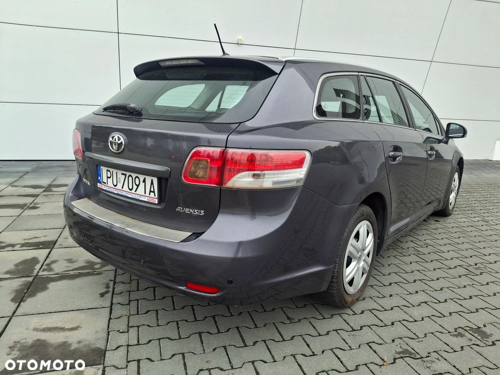 Toyota Avensis 2.0 D-4D Edition - 7