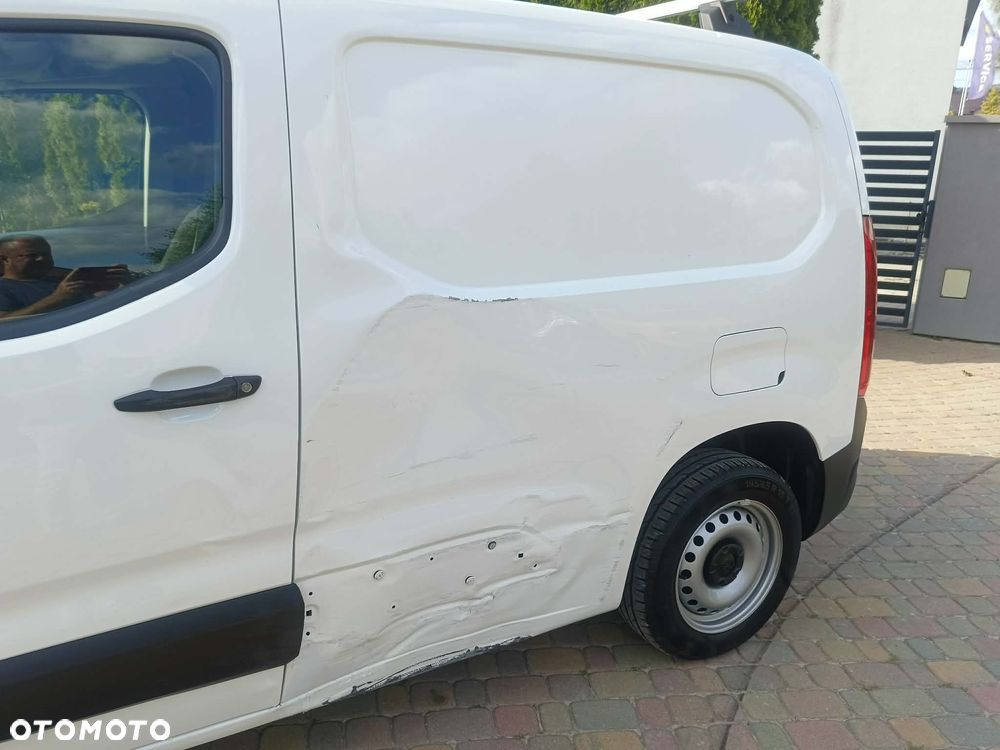 Opel COMBO - 12