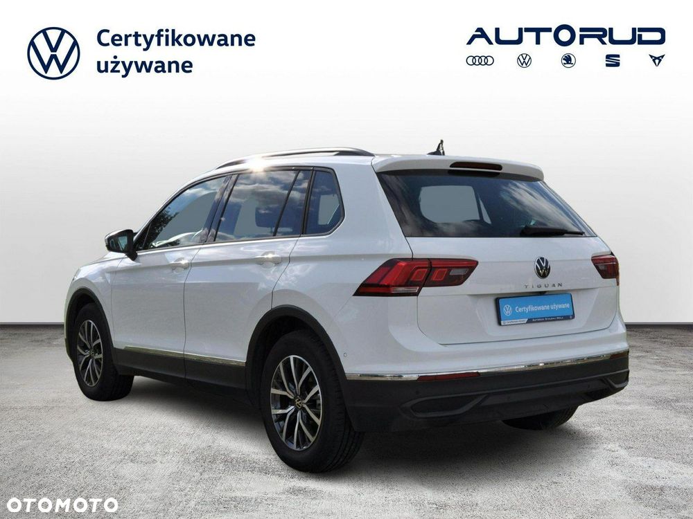 Volkswagen Tiguan - 3