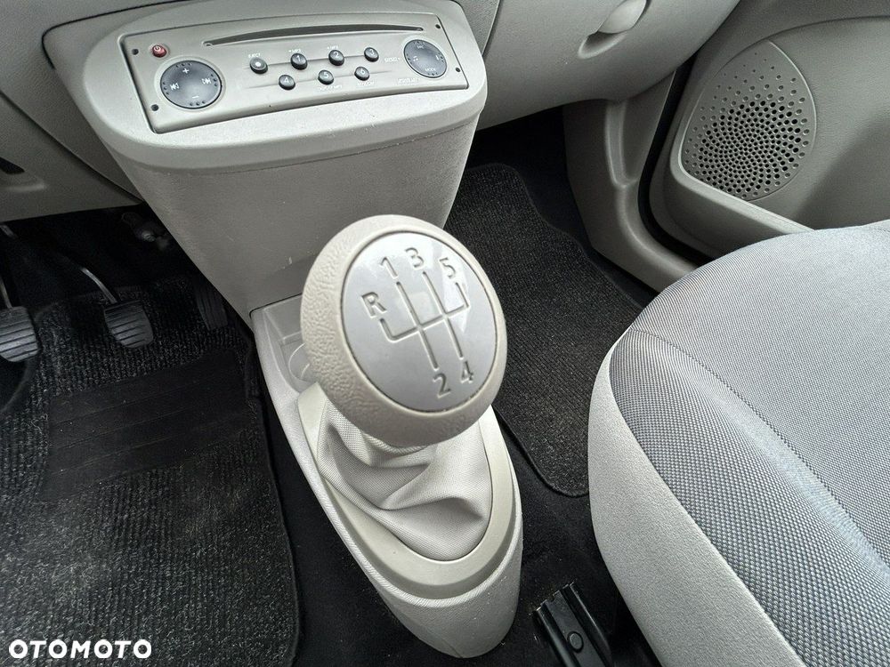 Renault Twingo 1.2 LEV 16V 75 Expression - 14