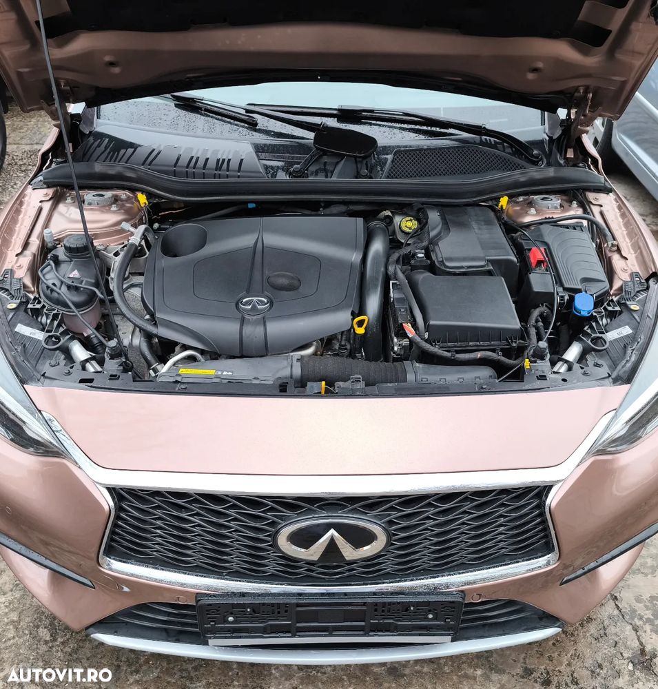 Infiniti Q30 2.2d DCT AWD Sport Tech - 21