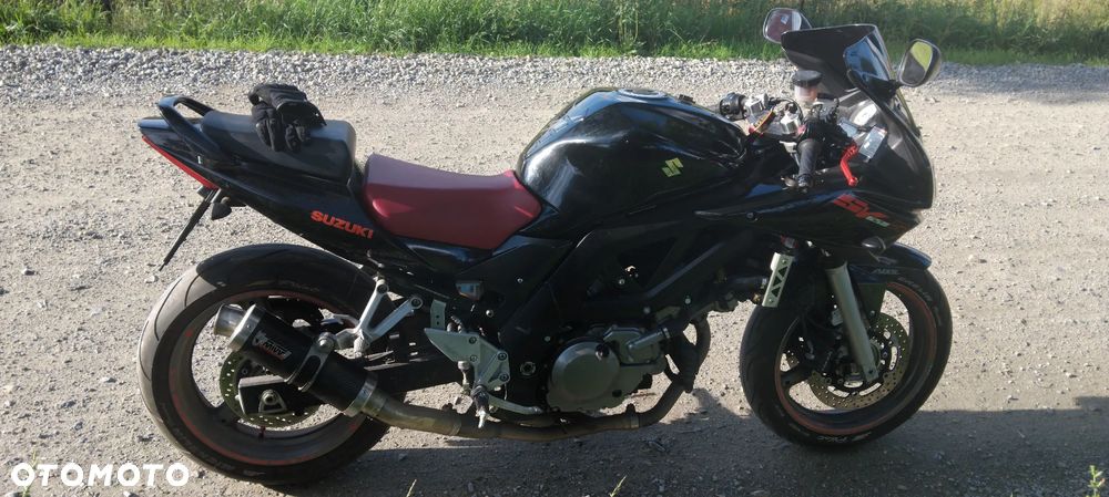 Suzuki SV - 12