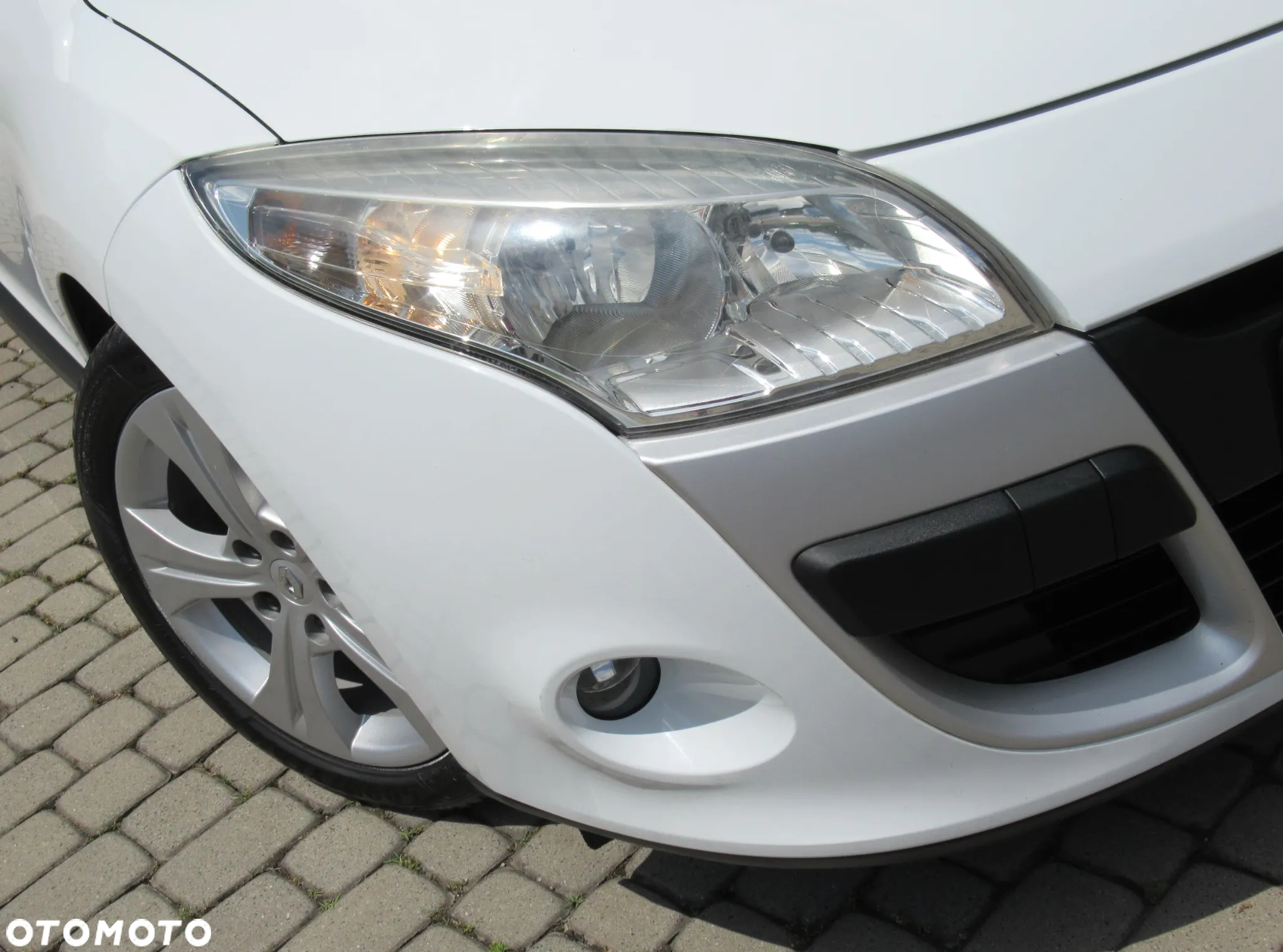 Renault Megane 1.6 16V Dynamique - 23