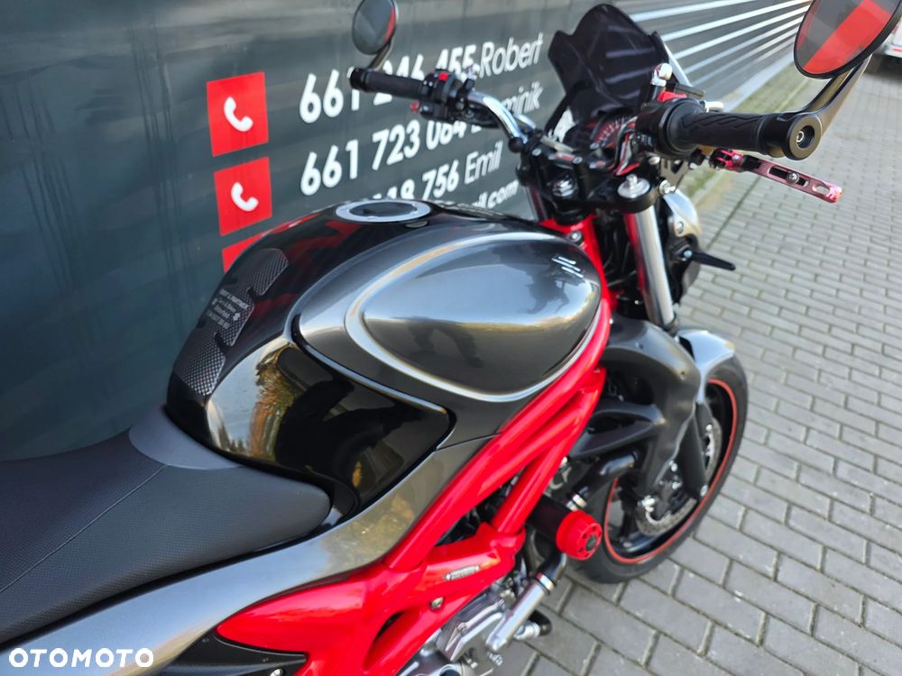 Suzuki Gladius - 22