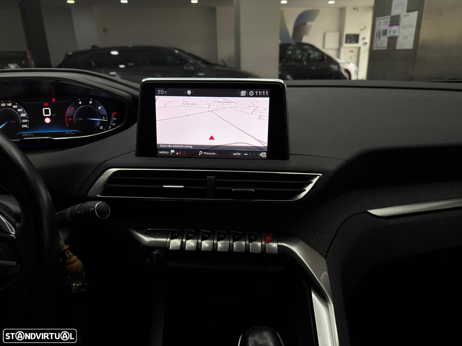 Peugeot 3008 1.5 BlueHDi Allure - 22