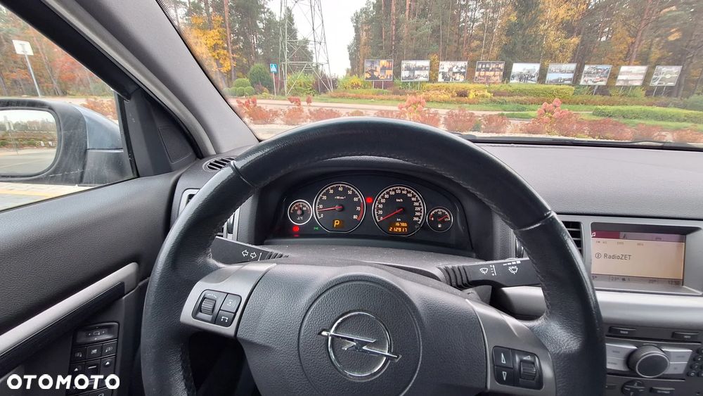 Opel Signum 2.8 V6 Cosmo - 9