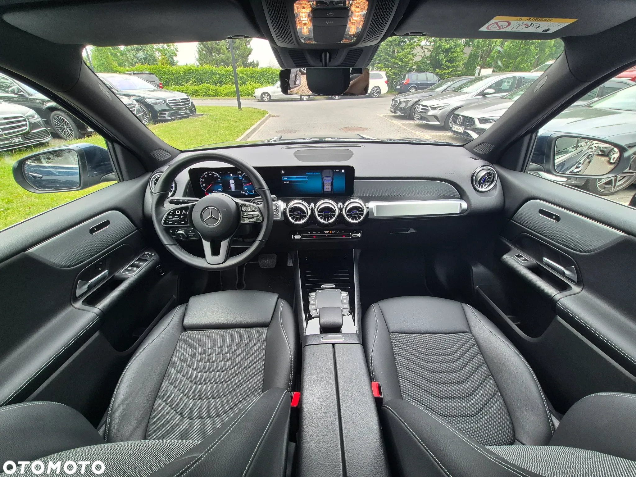 Mercedes-Benz GLB 250 4-Matic 8G-DCT - 23