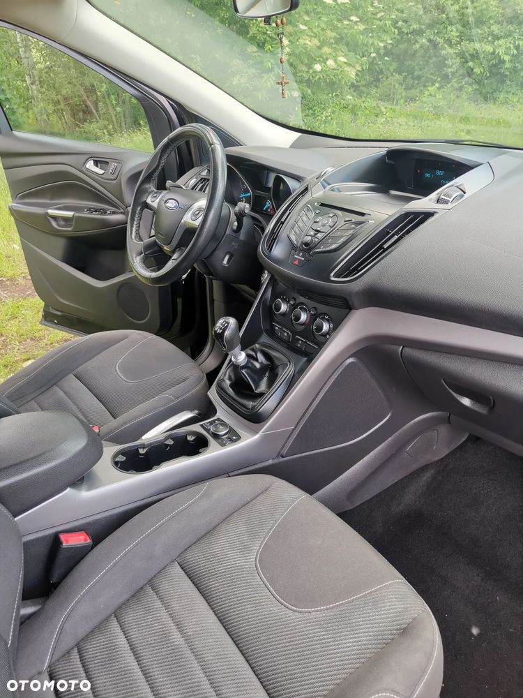 Ford Kuga - 7