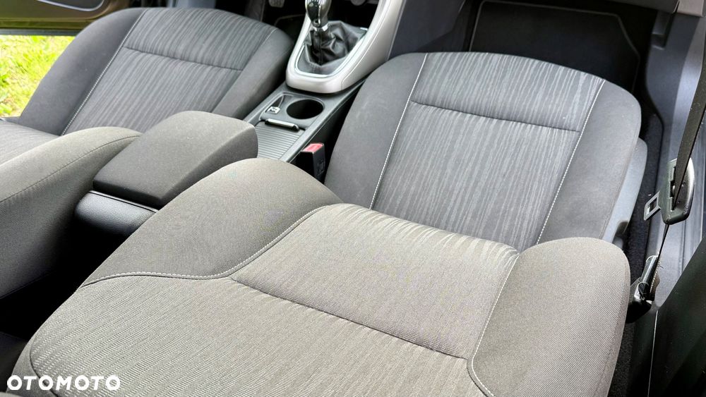 Opel Astra 1.4 Turbo Edition - 26