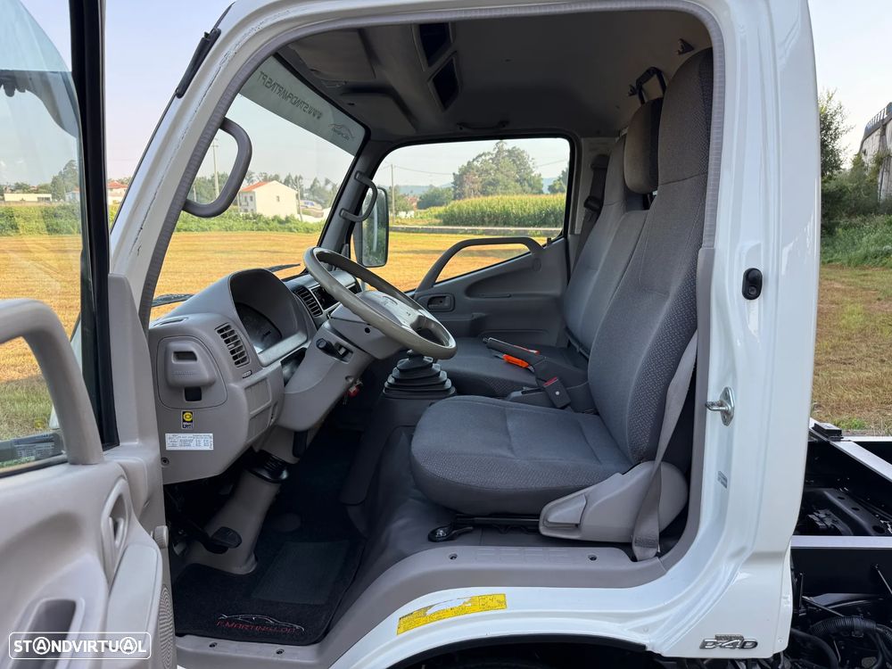Toyota Dyna M 35.25 3.0 D4D Basculante - 12