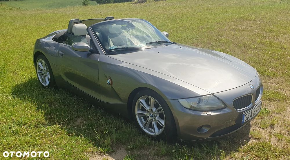 BMW Z4 2.5i - 5