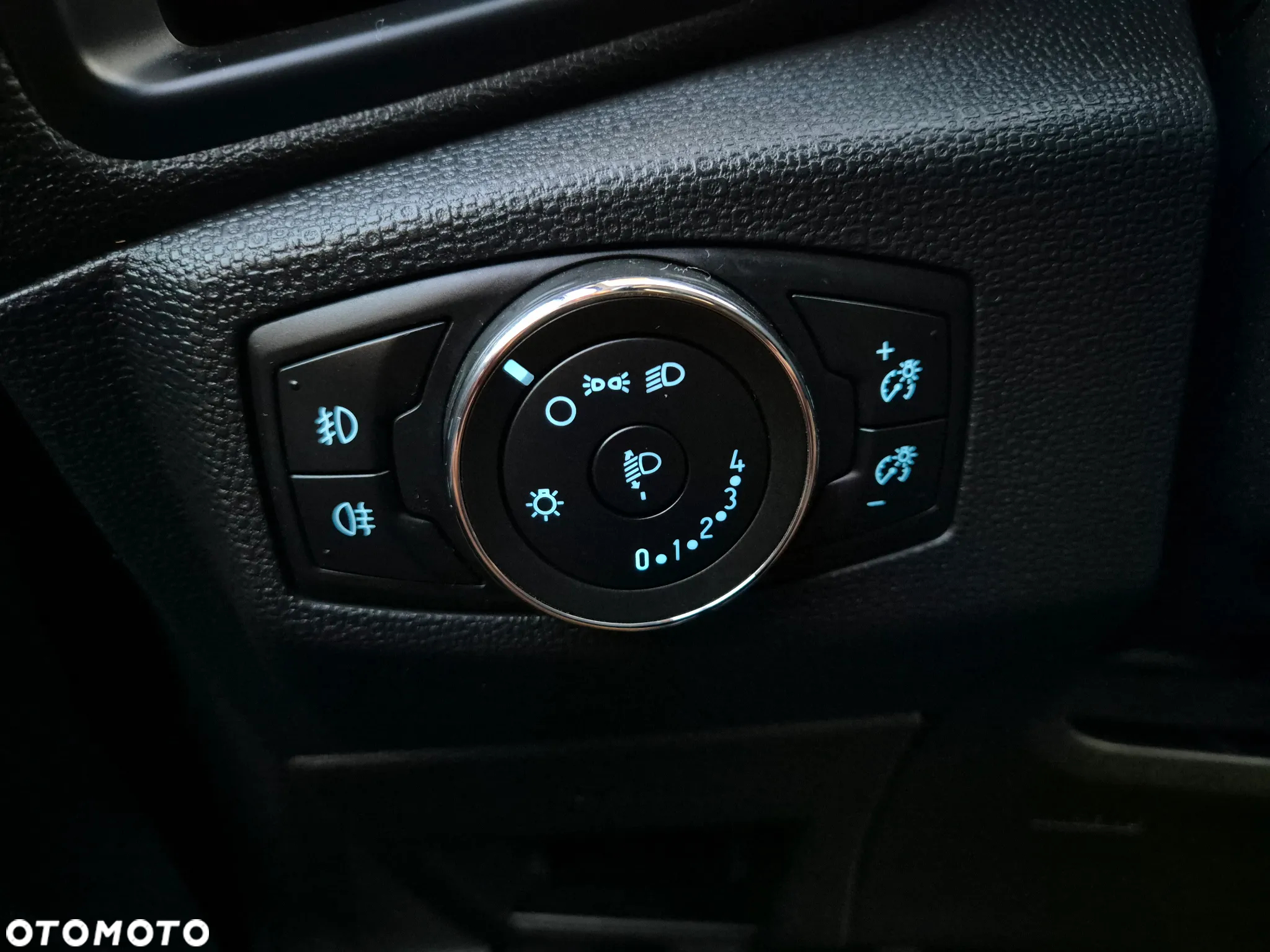 Ford EcoSport - 14