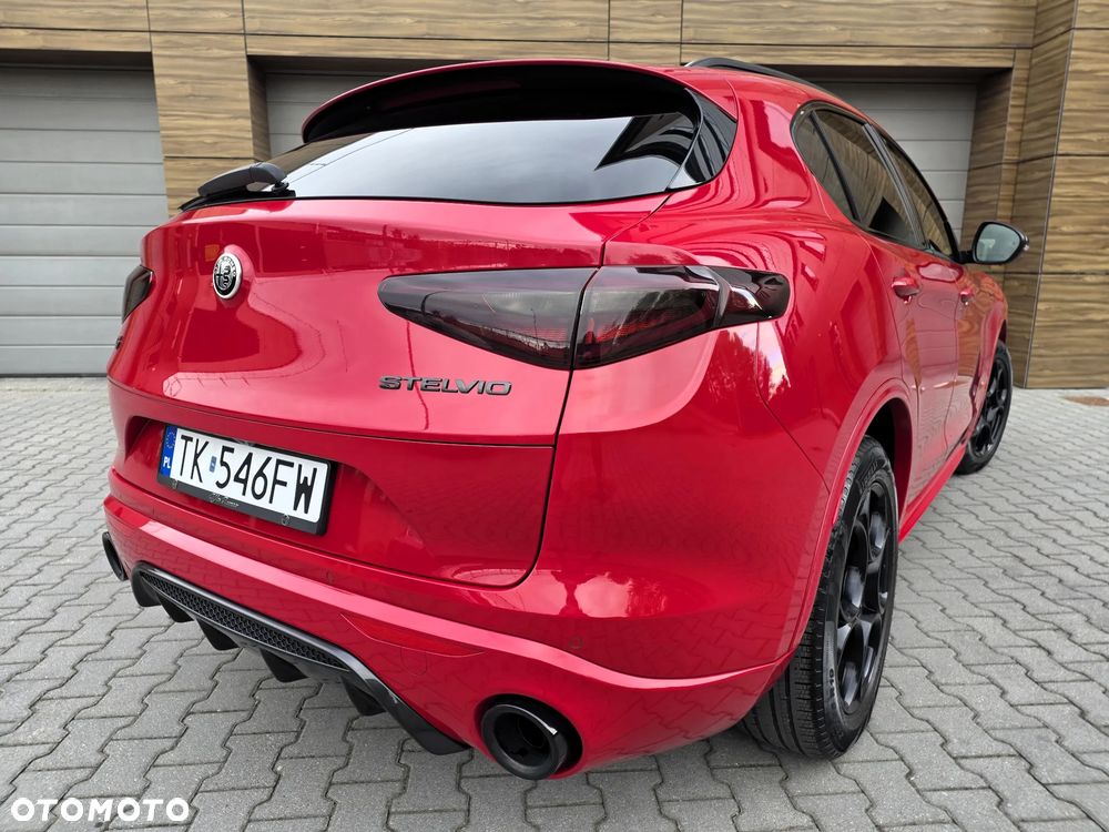 Alfa Romeo Stelvio 2.0 Turbo 16V AT8-Q4 First Edition - 5