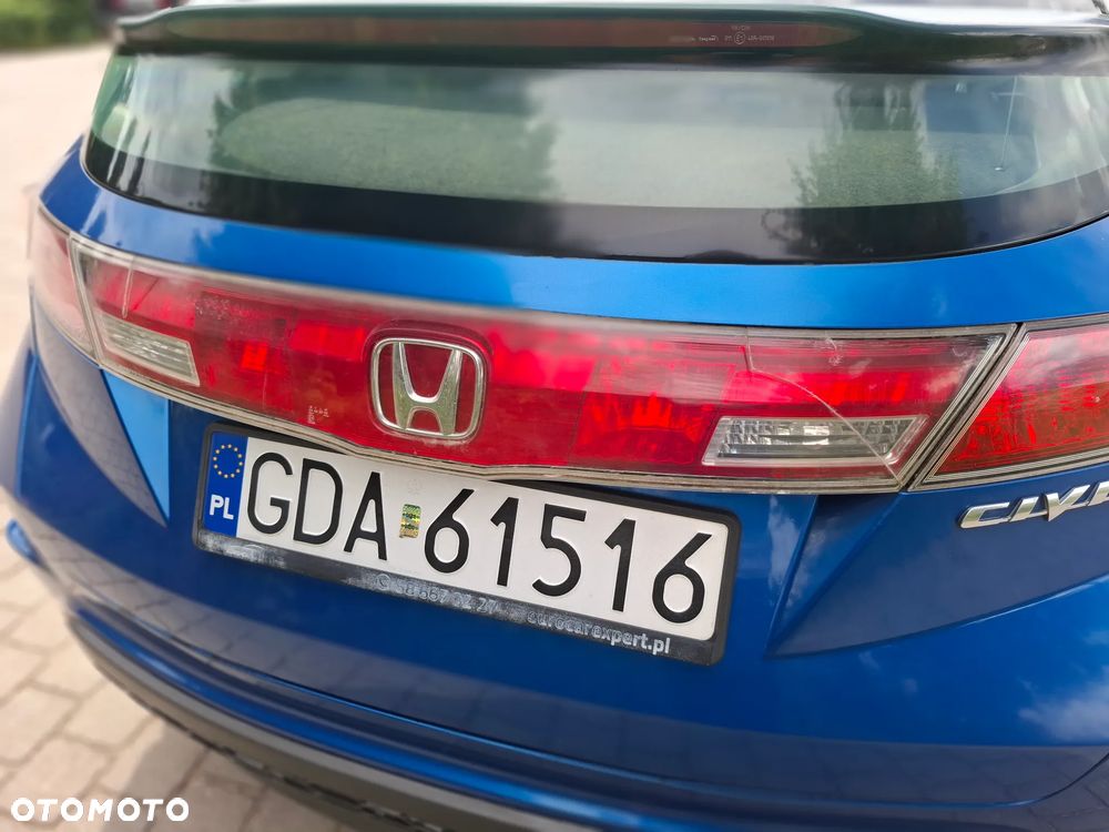 Honda Civic 1.8 Comfort - 18