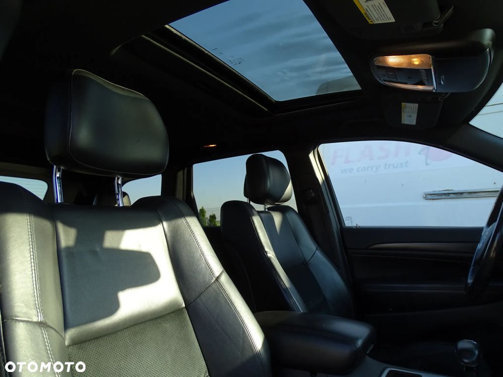 Jeep Grand Cherokee 3.6 V6 Overland Summit - 10