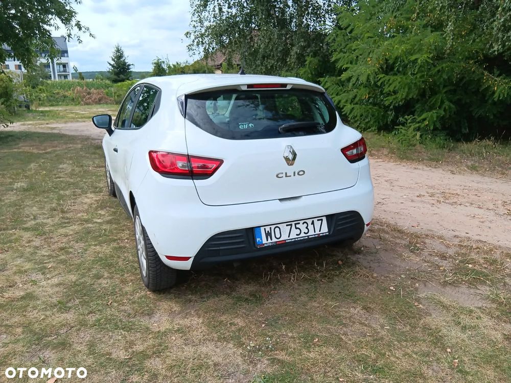 Renault Clio - 2