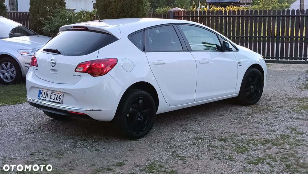 Opel Astra 1.4 T Edition 150 - 28
