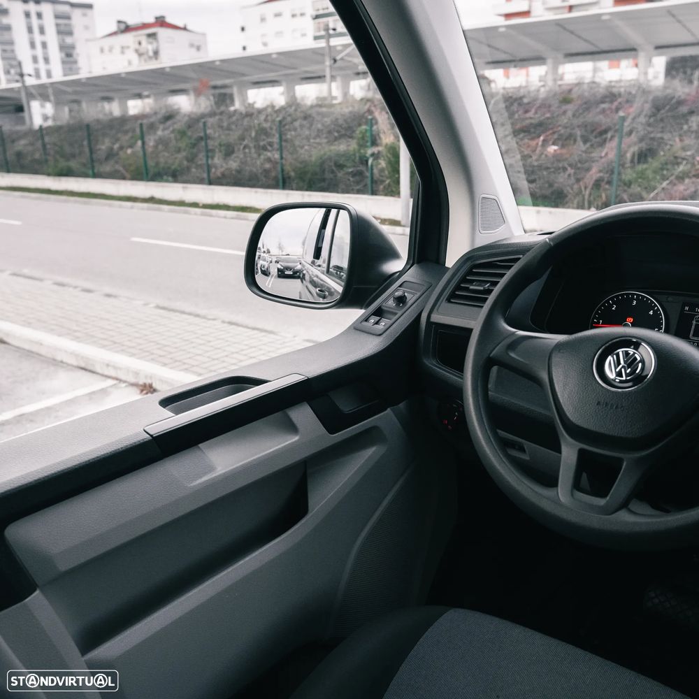 VW Transporter Caravelle DSG Longa Comfortline - 10