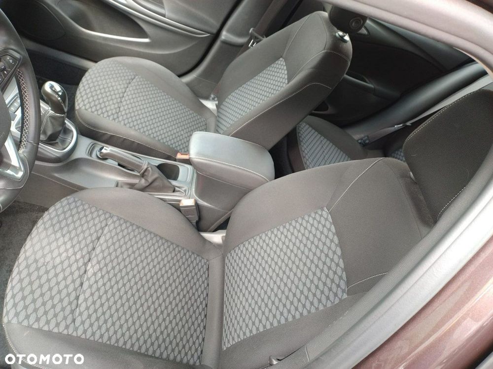 Opel Astra - 11