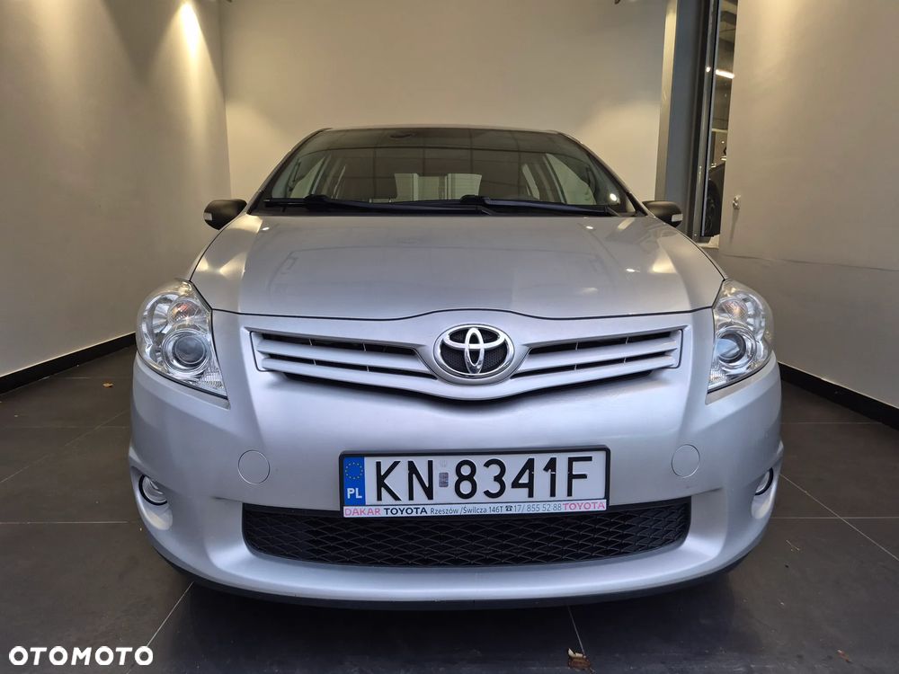 Toyota Auris 1.33 VVT-i Active - 4